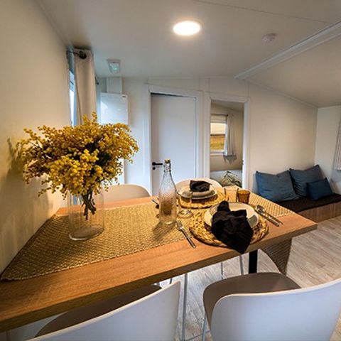Mobilheim 4 personen - Comfort XL | 2 Zi. | 4 Pers. | Erhöhte Terrasse | Klim.