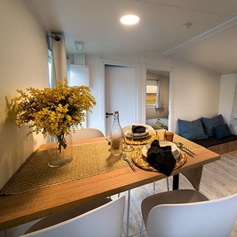 Mobilhome 4 personnes - Comfort XL | 2 Ch. | 4 Pers. | Terrasse surélevée | Clim.