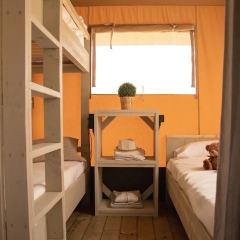 TIENDA DE LONA Y MADERA 2 personas - Tienda Safari - Max. 2 pax