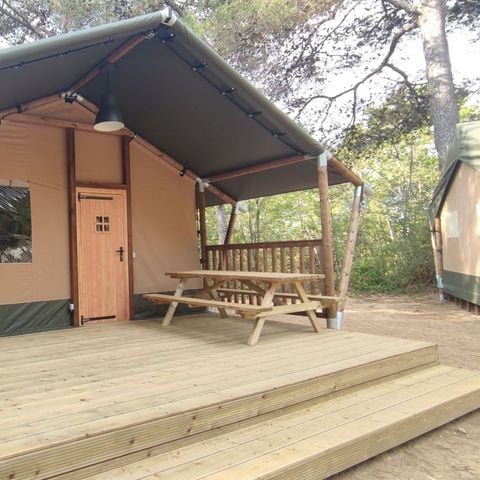 TIENDA DE LONA Y MADERA 2 personas - Tienda Safari - Max. 2 pax