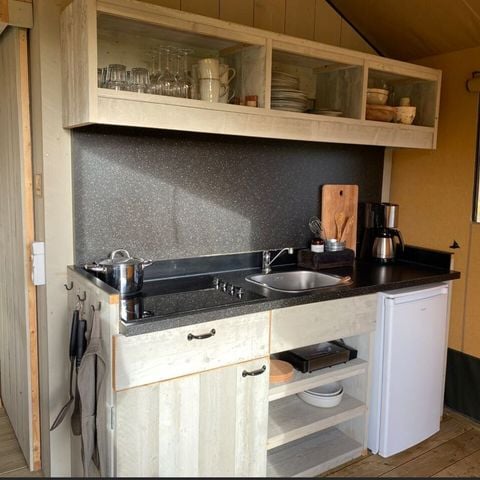 TIENDA DE LONA Y MADERA 2 personas - Tienda Safari - Max. 2 pax