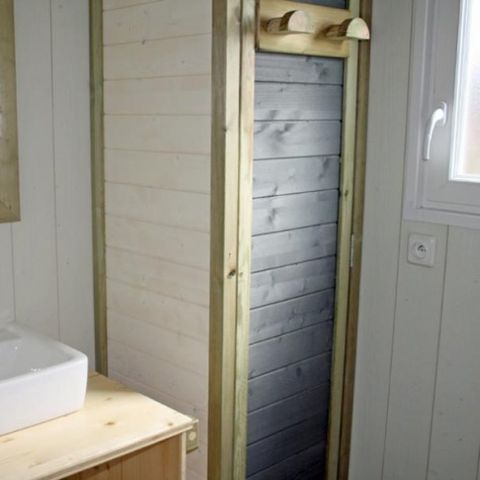 VAKANTIEHUIS 6 personen - LODGE ASIAN 2 kamers met airconditioning