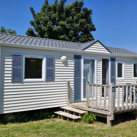 Mobile home 6 persons - Standard 32m² (3 bedrooms) + terrace 10m² + TV | 6 people