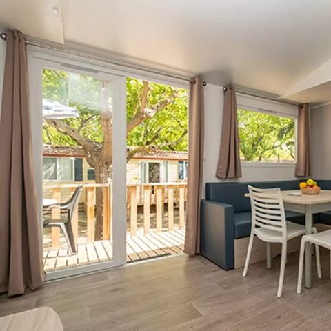 Stacaravan 6 personen - Comfort | 3 slaapkamers | 6 pers | Verhoogd terras | Airconditioning