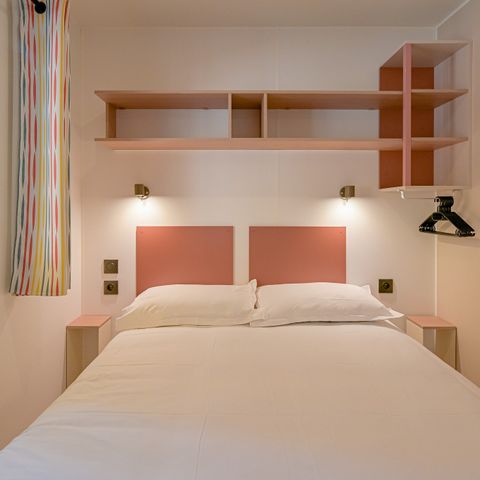 BUNGALOW 4 personnes - Mobil-home | Comfort | 2 Ch. | 4 Pers. | Terrasse surélevée | Clim.