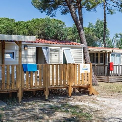 BUNGALOW 6 personnes - Comfort | 2 Ch. | 4/6 Pers. | *Terrasse surélevée* | 1 SDB | Clim.