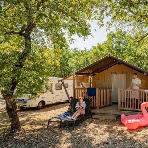 Tent 4 personen - Safaritent | 2 slaapkamers | 3-4 slaapplaatsen | Geen badkamer