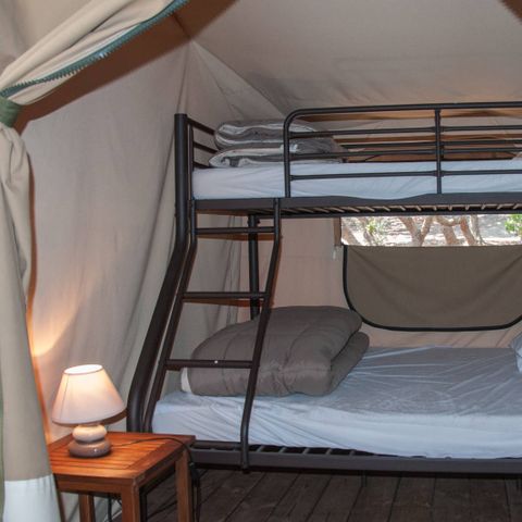 TIENDA DE LONA Y MADERA 5 personas - LODGE KENYA