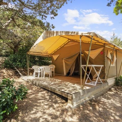 Glampingtent 5 personen - Canvas bungalow CANADA 20m² / 2 kamers - zonder badkamer (zaterdag)