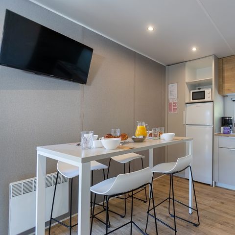 BUNGALOW 4 personnes - Mobil home Cagna - 2 chambres - 2 salles de bains + tv