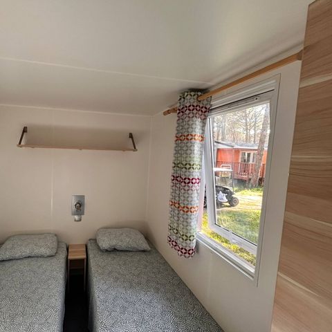 MOBILE HOME 4 people - Mobile-home | Comfort | 2 Bedrooms | 4 Pers. | Uncovered raised terrace | Air-conditioning.