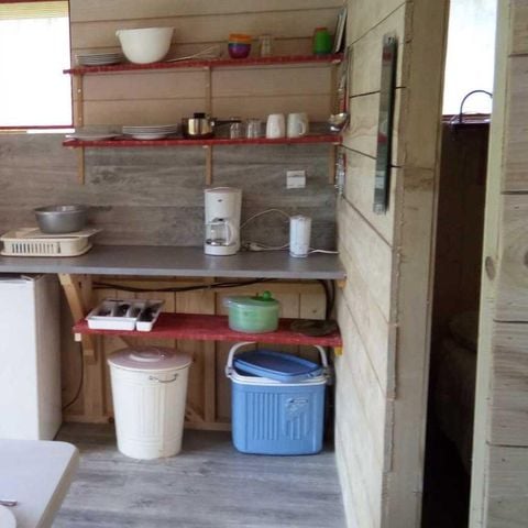 CHALET 4 personnes - Cabane Lodge 35 m² sur plancher bois (35 m² avec terrasse)