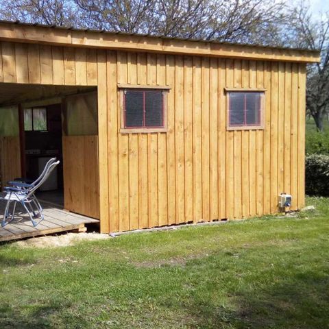 Chalet 4 personen - CLIM - Lodge-hut van 35 m² met houten vloer (35 m² inclusief terras)