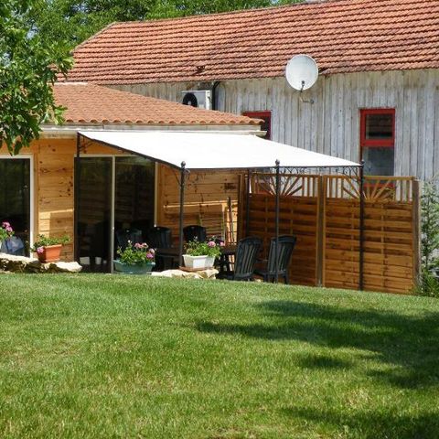 LANDHUIS 6 personen - Charmante gite Les Figuiers - Steen en hout - met zwembad