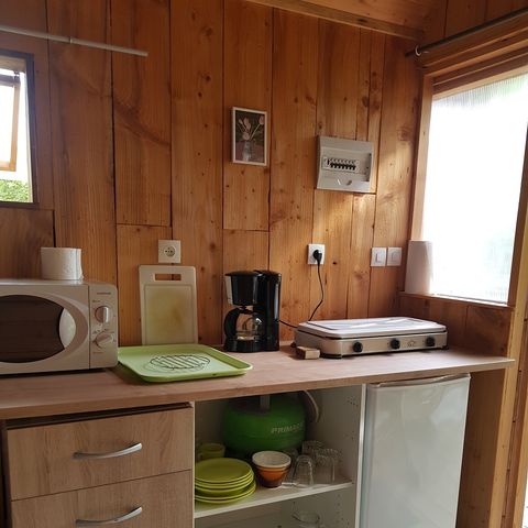 Hébergement 2 personnes - Cabane Roulotte 14 m2 avec terrasse