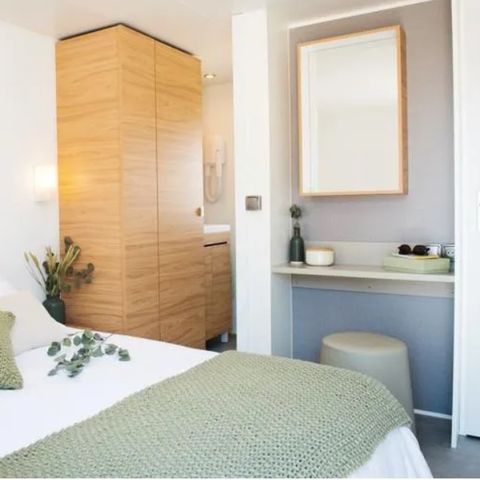 MOBILHOME 4 personas - SUPER PREMIUM 2 HAB / 2 DUCHAS - AIRE ACONDICIONADO