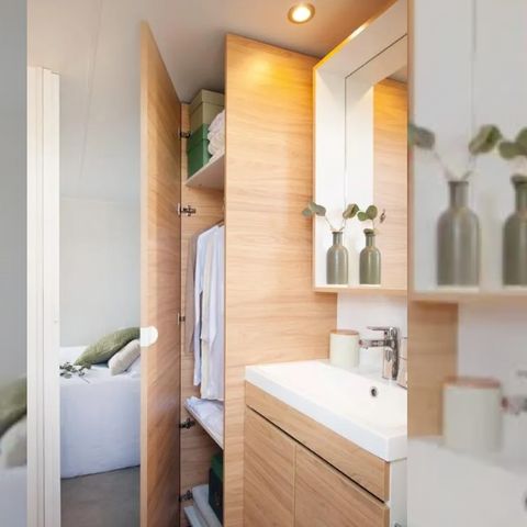 CASA MOBILE 4 persone - SUPER PREMIUM 2 CAMERE DA LETTO / 2 BAGNI CON DOCCIA - ARIA CONDIZIONATA