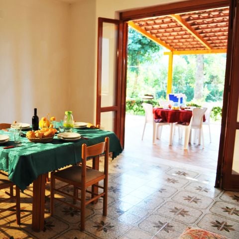 APARTEMENTO 7 personas - Piso de tres habitaciones