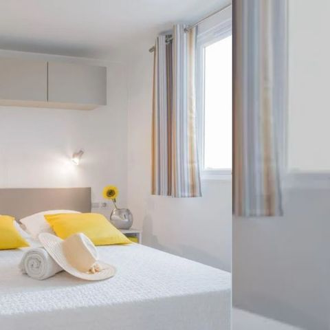 Mobile home 7 persons - Family XL 40 m² - air-conditioned 6/7 pers