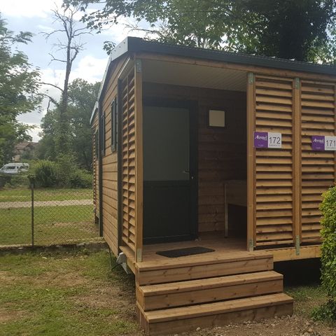 Pitch - Private Sanitary Pitch 2/6 pers