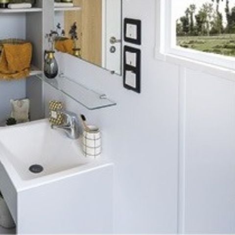 Stellplatz - Stellplatz "Sanitaire Privé" 2/6 pers