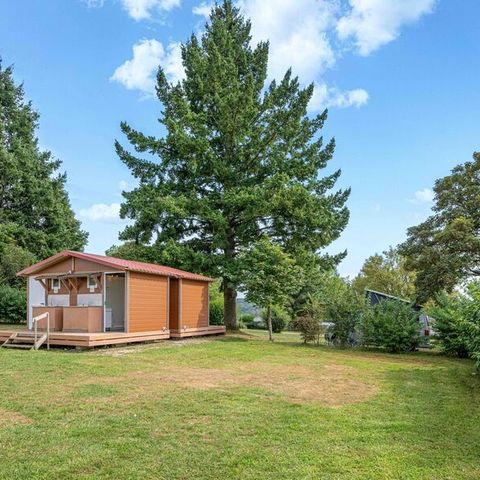 Stellplatz - Pauschale Stellplatz Grand Confort mit privaten Sanitäranlagen