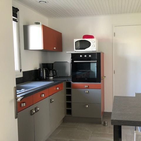 GÎTE 4 personnes - Gites 2 ch. - Terrasse couverte - 60 m2