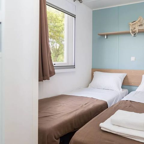BUNGALOW 4 personnes - Mobil Home Standard 25m² (2 chambres) + terrasse intégrée 4m²