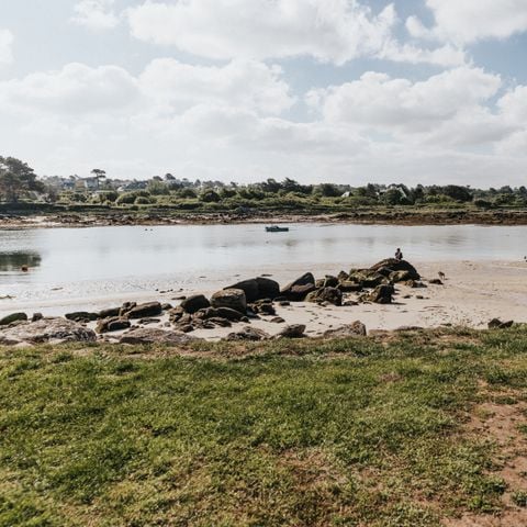Kampeerplaats - Grote locatie aan het water