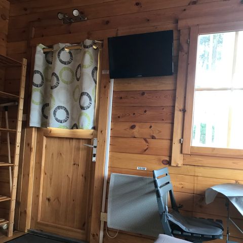 CHALET 2 people - 12 m2 without sanitary facilities without water (Pets not recommended)