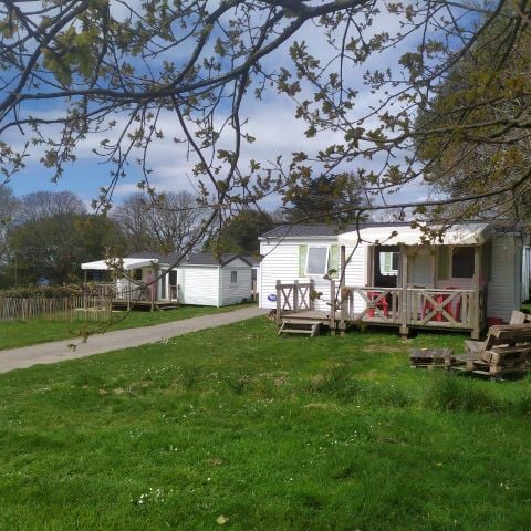 BUNGALOW 4 personnes - 2 chambres