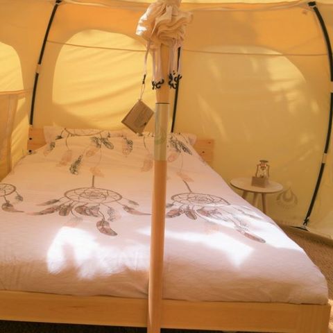 TENT 5 people - Marigoule family (communal kitchen)