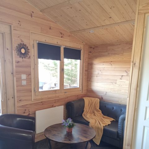 Chalet 5 persons - 74 Chalet Les Bleuets 40m² Covered terrace + television + dishwasher 1/5 pers