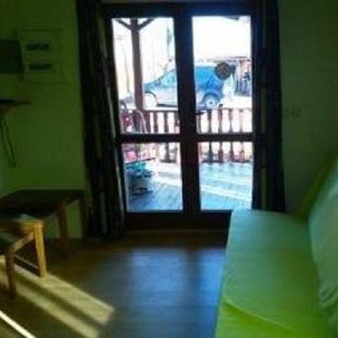 Chalet 5 Personen - 80 Chalet Champêtre 35m² + Große überdachte Terrasse +Fernseher + Geschirrspüler 1/5 Pers.