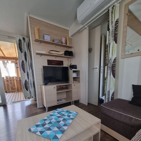 MOBILHOME 6 personnes - 54 Résidence le lys 40m2 (2 salle de bains) +clim + LAVE VAISSELLE+TERRASSE COUVERTE 1/6 pers