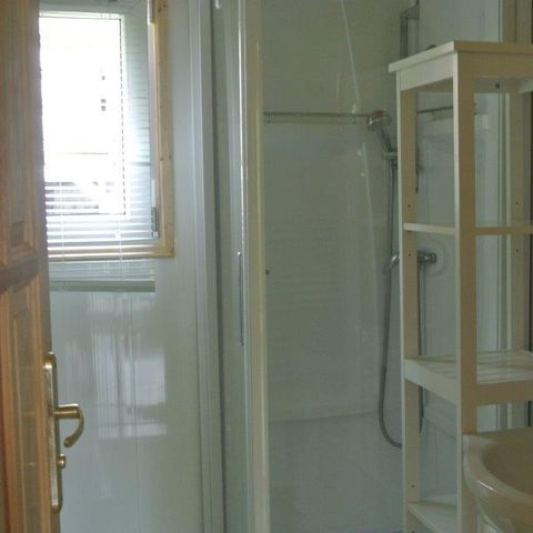 Chalet 5 Personen - 15 Chalet Les Pivoines 40m² + Fernseher + Überdachte Terrasse+ Geschirrspüler 1/5 Pers.