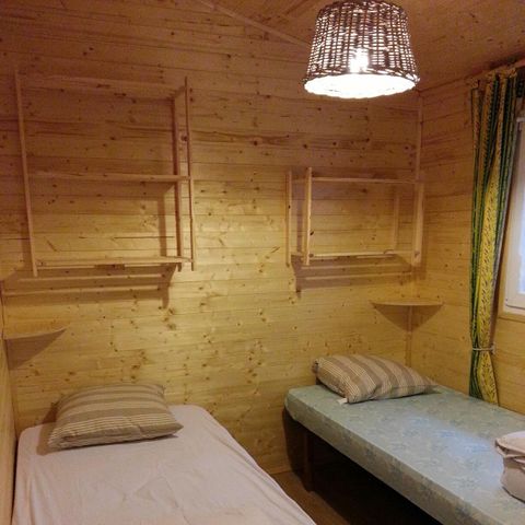 Chalet 4 Personen - Chalet La Cabane 35m² + Geschirrspüler + Überdachte Terrasse +Fernseher