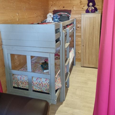 CHALET 4 people - 78 Chalet Les Coquelicots 30m² + Covered terrace + TV 1/4 pers