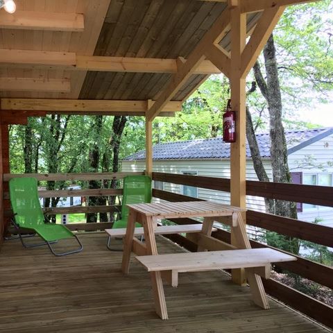 Chalet 4 Personen - 78 Chalet Les Coquelicots 30m² + Überdachte Terrasse +Fernsehen 1/4 Pers.