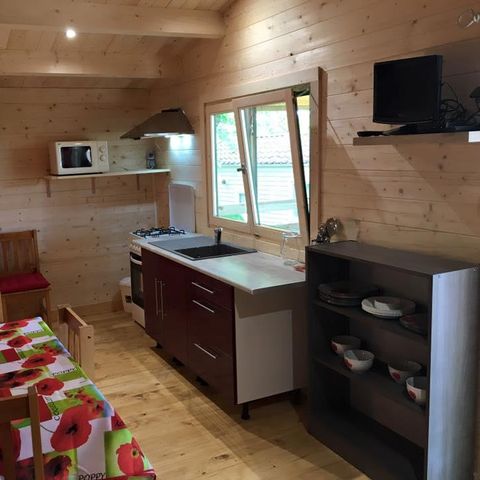 Chalet 4 Personen - 78 Chalet Les Coquelicots 30m² + Überdachte Terrasse +Fernsehen 1/4 Pers.