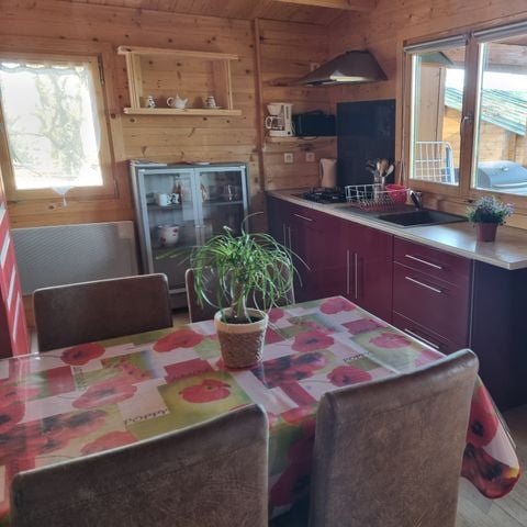 Chalet 4 Personen - 78 Chalet Les Coquelicots 30m² + Überdachte Terrasse +Fernsehen 1/4 Pers.