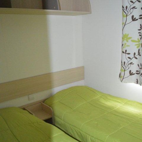 Mobilheim 4 Personen - 35 Résidence Les Roses 28m2 Überdachte Terrasse + Fernseher + Sommerküche 1/4 Pers.