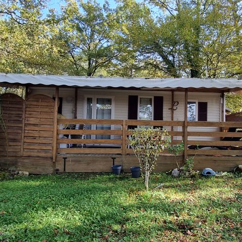 Mobilheim 4 Personen - 35 Résidence Les Roses 28m2 Überdachte Terrasse + Fernseher + Sommerküche 1/4 Pers.