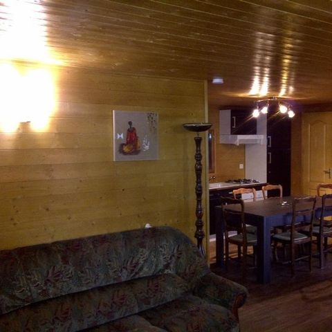 Chalet 5 Personen - 14 Chalet IRIS 45m² mit Fernseher + Geschirrspüler + überdachte Terrasse 1/5 Pers.