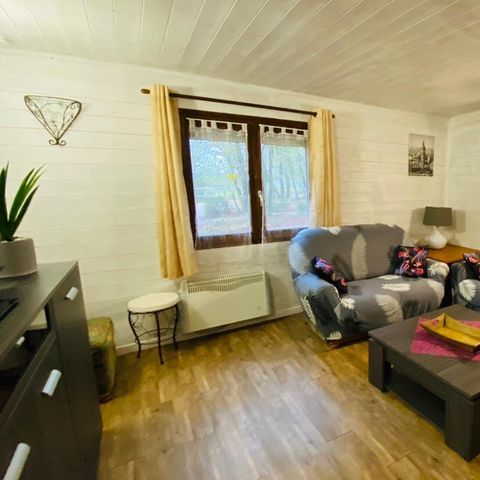 Chalet 5 Personen - 14 Chalet IRIS 45m² mit Fernseher + Geschirrspüler + überdachte Terrasse 1/5 Pers.