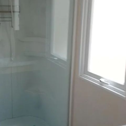 Mobilheim 6 Personen - 66 Résidence Des Bois 32m2, Klimaanlage + Fernseher + Geschirrspüler + Überdachte Terrasse 1/6 Pers.