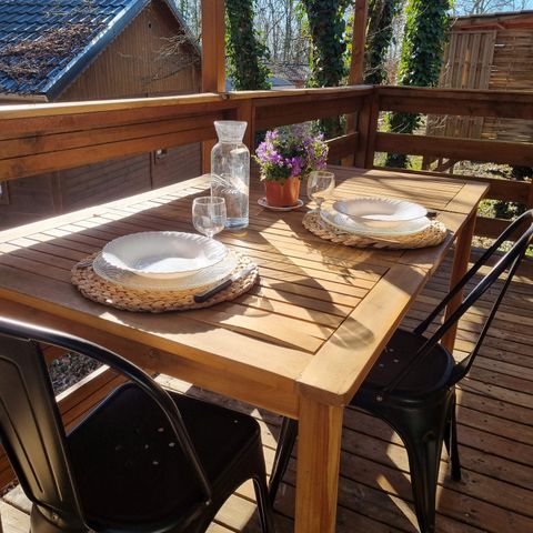 Chalet 2 Personen - 11 Das gemütliche Häuschen "TOI ET MOI "2 Pers. ein einziges Zimmer Fernseher und überdachte Terrasse 2 Pers.