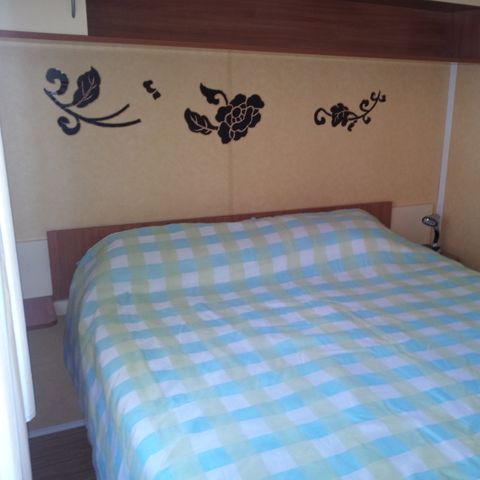 Mobilheim 6 Personen -  63 Résid de la FORÊT Überdachte Terrasse, Geschirrspüler + Klimaanlage + Fernseher 1/6 Pers.