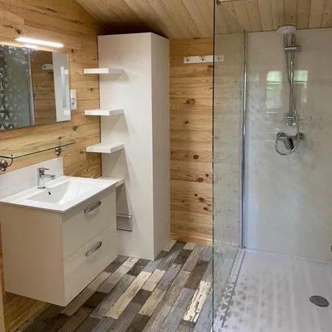 Chalet 2 persons - 72 La Cabane En tête à tête 35M2 2 Pers Master suite + Covered terrace + TV 2 pers