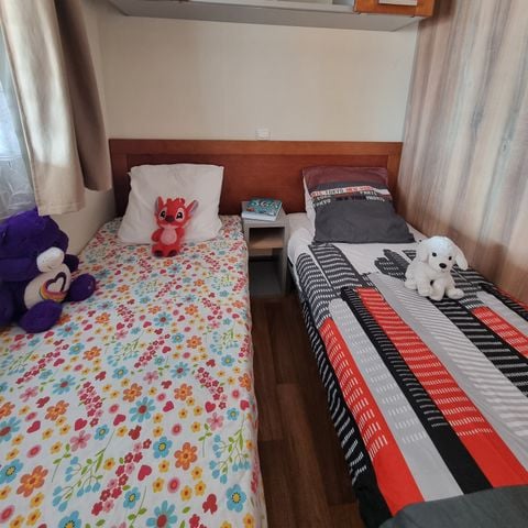 MOBILHOME 4 personnes - 05 Résidence le framboisier 32M2, Terrasse Couverte, Télevision + Lave Vaisselle 1/4 pers